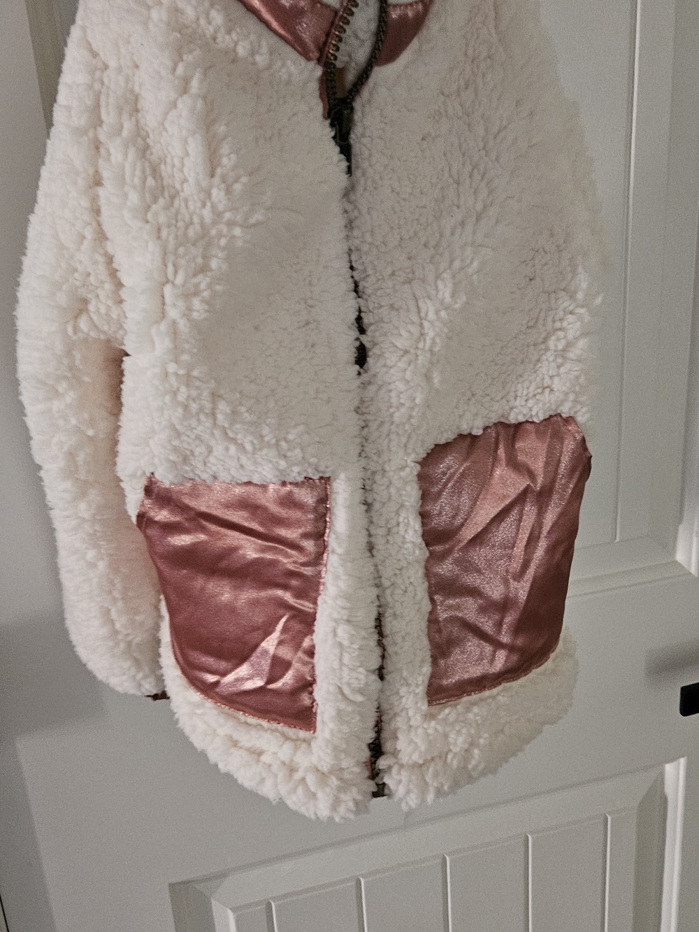 Girls Cream Sherpa Jacket with Pink Metallic Pockets